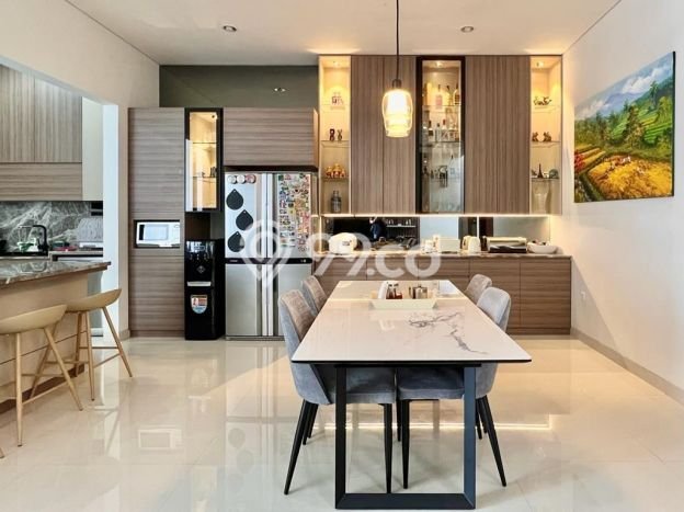 Rumah Elit Modern Siap Huni di Setra Duta Bandung Rumah Elit Modern Siap Huni di Setra Duta Bandung