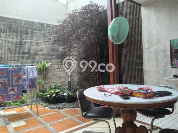 For Sale! Premium House LT 180m2 Desain Modern di Buah Batu For Sale! Premium House LT 180m2 Desain Modern di Buah Batu
