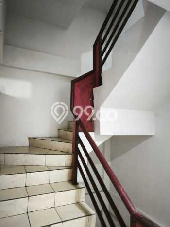 Ruko Dijual di Bandung LT 75m2 & LB 199m2 Lokasi Terbaik! Ruko Dijual di Bandung LT 75m2 & LB 199m2 Lokasi Terbaik!