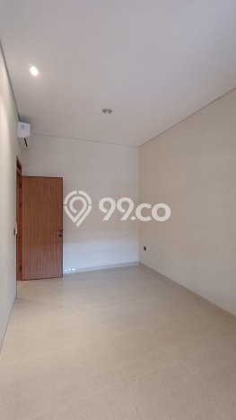 Disewakan! Rumah 2 Kamar Tidur &
2 Kamar Mandi di Taman Holis Indah, Bandung Disewakan! Rumah 2 Kamar Tidur &
2 Kamar Mandi di Taman Holis Indah, Bandung