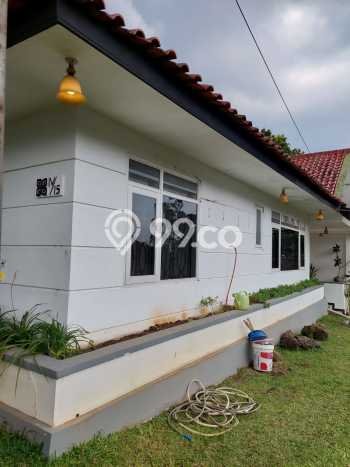 Rumah Berkualitas 5 Kamar Tidur dan 4 Kamar Mandi di Kota Baru Parahyangan, Dekat Pusat Kota, Bandung Rumah Berkualitas 5 Kamar Tidur dan 4 Kamar Mandi di Kota Baru Parahyangan, Dekat Pusat Kota, Bandung