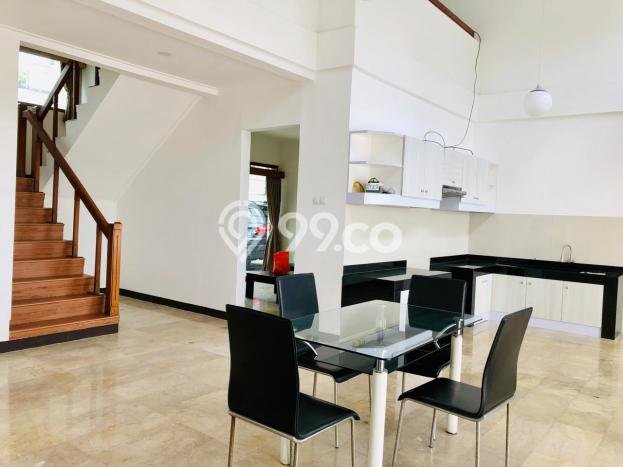 For Sale! Luxury House LT 350m2 Desain Modern di Setiabudi For Sale! Luxury House LT 350m2 Desain Modern di Setiabudi