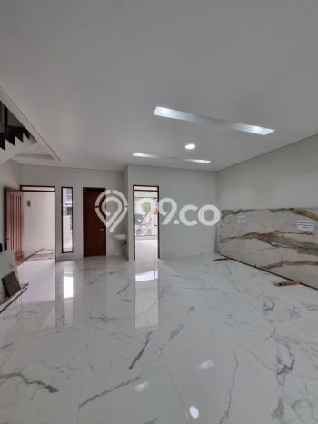 Rumah Luxury Modern Tanpa Renovasi di Mekar Wangi Bandung Rumah Luxury Modern Tanpa Renovasi di Mekar Wangi Bandung