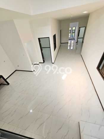 Jual Rumah Eksklusif 1 KT di Soekarno Hatta, Bandung Jual Rumah Eksklusif 1 KT di Soekarno Hatta, Bandung