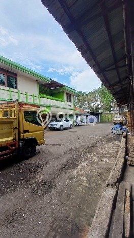 Unit Gudang Disewakan di Pajajaran di Area Ramai & Strategis Unit Gudang Disewakan di Pajajaran di Area Ramai & Strategis