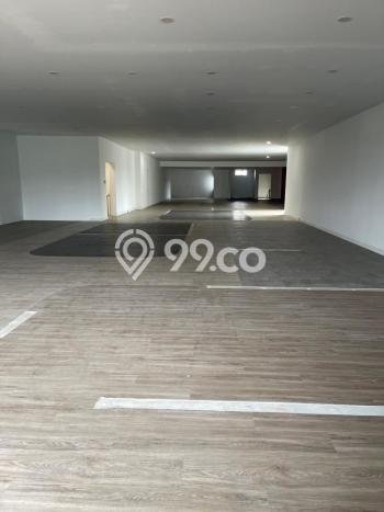 Disewakan Kantor di Kawasan Ramai Pasir Kaliki Luas 1570m2 Disewakan Kantor di Kawasan Ramai Pasir Kaliki Luas 1570m2