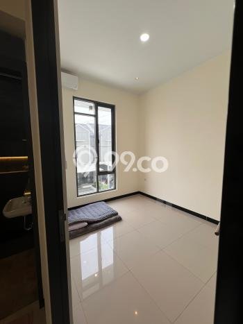HOT DEAL! Rumah Berkualitas area Taman Kopo Indah, Bandung, Luas 60m² LB 72m² HOT DEAL! Rumah Berkualitas area Taman Kopo Indah, Bandung, Luas 60m² LB 72m²