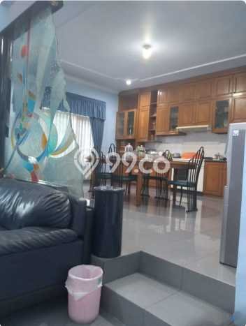 Rumah Luxury Modern Tanpa Renovasi di Moch Toha Bandung Rumah Luxury Modern Tanpa Renovasi di Moch Toha Bandung