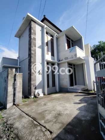 Kesempatan Memiliki Rumah 2 Kamar Tidur dan 3 Kamar Mandi di Lokasi Strategis Denpasar Barat, Denpasar Kesempatan Memiliki Rumah 2 Kamar Tidur dan 3 Kamar Mandi di Lokasi Strategis Denpasar Barat, Denpasar