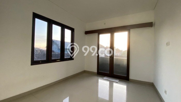 SPECIAL PRICE! Rumah Asri lokasi Renon, Luas 191m² Bangunan 151m² SPECIAL PRICE! Rumah Asri lokasi Renon, Luas 191m² Bangunan 151m²
