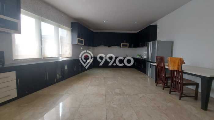Rumah Lingkungan Nyaman di Mumbul, Badung, Luas 1100m² Bangunan 1264m² Rumah Lingkungan Nyaman di Mumbul, Badung, Luas 1100m² Bangunan 1264m²