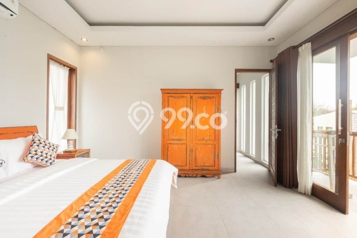 Disewakan! Rumah 3 Kamar Tidur &
4 Kamar Mandi di Nusa Dua, Badung Disewakan! Rumah 3 Kamar Tidur &
4 Kamar Mandi di Nusa Dua, Badung