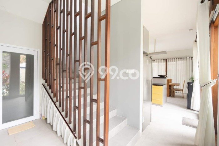 Disewakan! Rumah 3 Kamar Tidur &
4 Kamar Mandi di Nusa Dua, Badung Disewakan! Rumah 3 Kamar Tidur &
4 Kamar Mandi di Nusa Dua, Badung