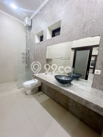 Jual Rumah Luas Elegan Dengan View Eksklusif di Jimbaran, Badung Jual Rumah Luas Elegan Dengan View Eksklusif di Jimbaran, Badung