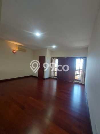 Rumah Asri area Nusa Dua, 7 KT, Lingkungan Strategis, LT 1249m² Bangunan 1338m² Rumah Asri area Nusa Dua, 7 KT, Lingkungan Strategis, LT 1249m² Bangunan 1338m²