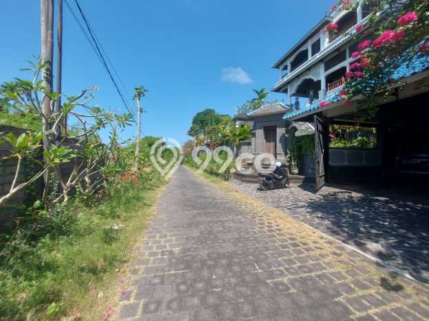 Rumah Asri area Nusa Dua, 7 KT, Lingkungan Strategis, LT 1249m² Bangunan 1338m² Rumah Asri area Nusa Dua, 7 KT, Lingkungan Strategis, LT 1249m² Bangunan 1338m²