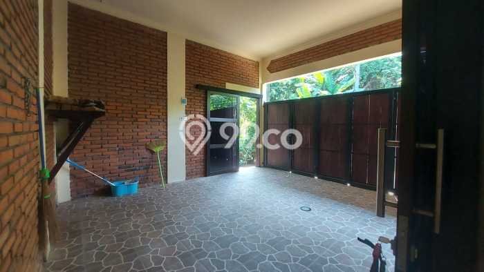 LIMITED UNIT! Rumah di Manggis, 2 KT, LT 338m² Bangunan 182m² LIMITED UNIT! Rumah di Manggis, 2 KT, LT 338m² Bangunan 182m²