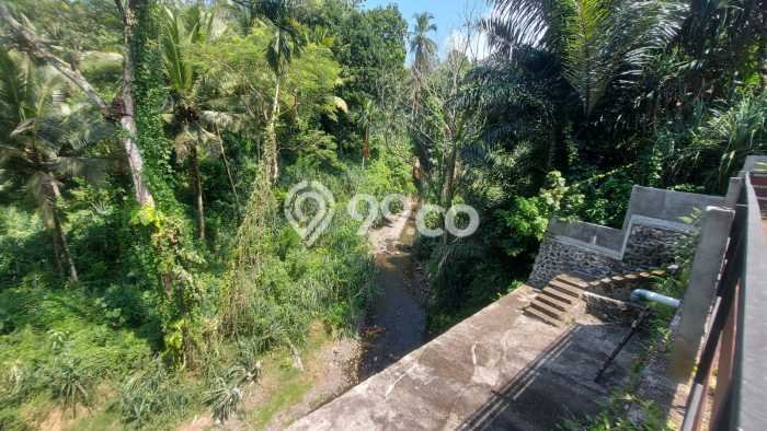 LIMITED UNIT! Rumah di Manggis, 2 KT, LT 338m² Bangunan 182m² LIMITED UNIT! Rumah di Manggis, 2 KT, LT 338m² Bangunan 182m²