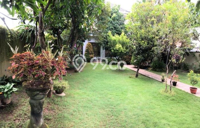 PREMIUM LIVING! Rumah kawasan Denpasar Selatan, 3 KT, Area Berkembang, LT 550m² LB 200m² PREMIUM LIVING! Rumah kawasan Denpasar Selatan, 3 KT, Area Berkembang, LT 550m² LB 200m²