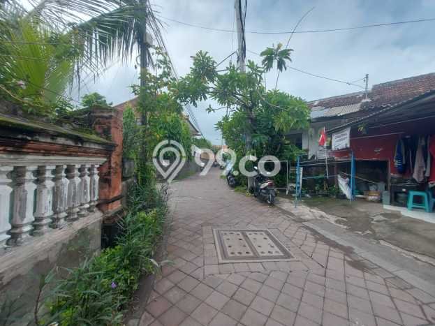 EXCLUSIVE HOME! Rumah di Tuban, 2 KM, Design Modern, LT 100m² Bangunan 150m² EXCLUSIVE HOME! Rumah di Tuban, 2 KM, Design Modern, LT 100m² Bangunan 150m²