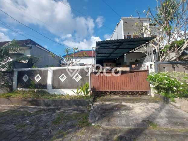 UNIT SPESIAL! Rumah di Ungasan, 1 KM, Akses Pusat Kota, Luas 115m² LB 50m² UNIT SPESIAL! Rumah di Ungasan, 1 KM, Akses Pusat Kota, Luas 115m² LB 50m²