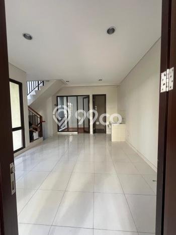Hunian Nyaman Asri 3 KT Siap Huni di BSD City Tangerang Hunian Nyaman Asri 3 KT Siap Huni di BSD City Tangerang