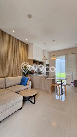 Dijual Rumah Mewah Elegan Dengan View Cantik di Gading Serpong, Tangerang Dijual Rumah Mewah Elegan Dengan View Cantik di Gading Serpong, Tangerang