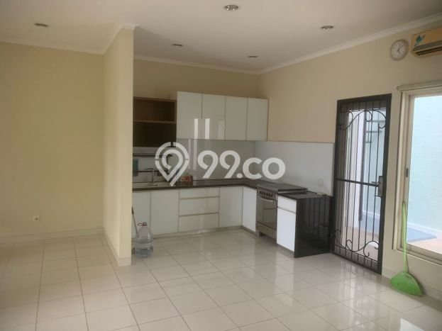 Dijual Rumah 4 Kamar Lokasi Strategis Bagus dan Strategis di Kelapa Dua Dijual Rumah 4 Kamar Lokasi Strategis Bagus dan Strategis di Kelapa Dua