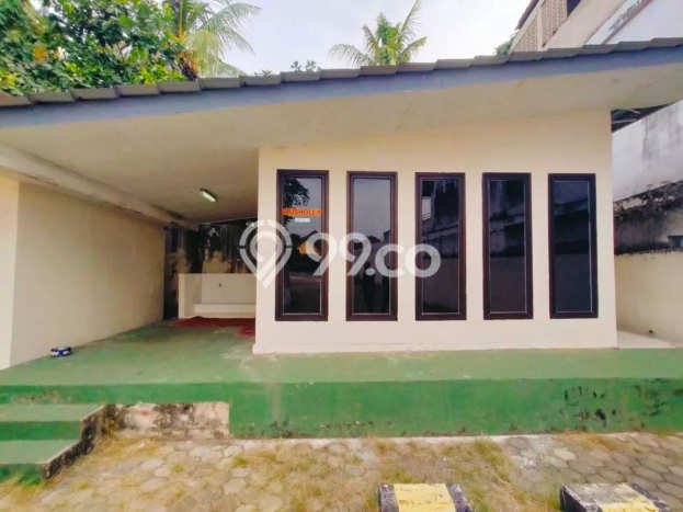 Lokasi strategis! Rumah siap pakai dikontrakkan di Bukit Kecil LB 600m2 Lokasi strategis! Rumah siap pakai dikontrakkan di Bukit Kecil LB 600m2