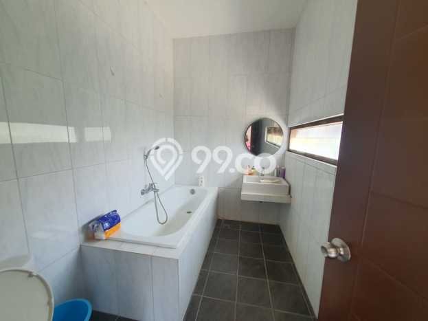 Hunian Elit LB 160m2 Siap Pakai Desain Elegan di Bintaro, Tangerang Selatan Hunian Elit LB 160m2 Siap Pakai Desain Elegan di Bintaro, Tangerang Selatan