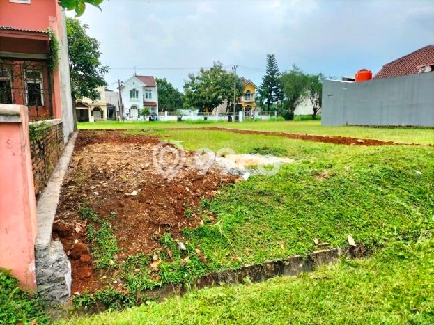 Tanah Dijual Lokasi Kemang, Bogor Luas 300m2 Legalitas Aman Tanah Dijual Lokasi Kemang, Bogor Luas 300m2 Legalitas Aman