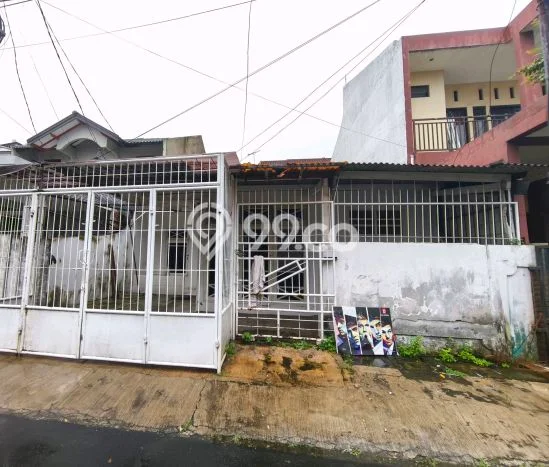 Rumah Modern Cantik 3 Kamar Bisa Langsung Pindah di BSD Rumah Modern Cantik 3 Kamar Bisa Langsung Pindah di BSD