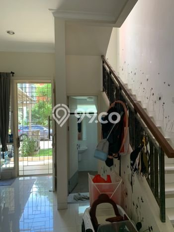 Rumah Luas Asri 4 KT Siap Pakai di Gading Serpong Tangerang Rumah Luas Asri 4 KT Siap Pakai di Gading Serpong Tangerang