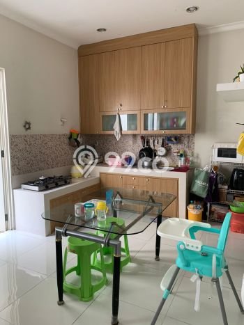 Rumah Luas Asri 4 KT Siap Pakai di Gading Serpong Tangerang Rumah Luas Asri 4 KT Siap Pakai di Gading Serpong Tangerang