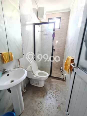 Rumah lokasi Gading Serpong, Tangerang, Luas 126m2m² LB 200m2m² Rumah lokasi Gading Serpong, Tangerang, Luas 126m2m² LB 200m2m²