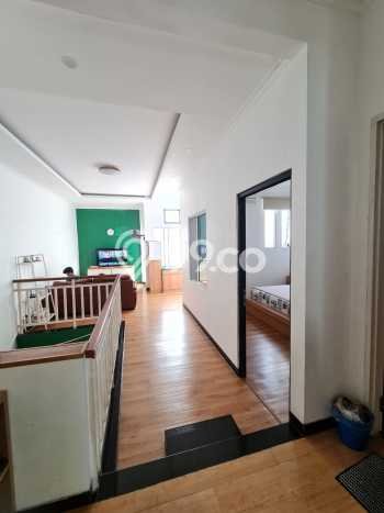 Rumah lokasi Gading Serpong, Tangerang, Luas 126m2m² LB 200m2m² Rumah lokasi Gading Serpong, Tangerang, Luas 126m2m² LB 200m2m²