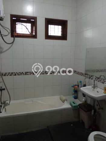 Rumah Sewa Jakarta Selatan LT 380m2 LB 180m2 Kawasan Kebagusan Rumah Sewa Jakarta Selatan LT 380m2 LB 180m2 Kawasan Kebagusan