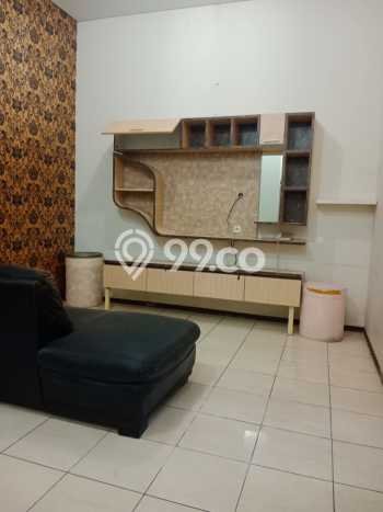 Disewakan! Rumah 3 Kamar Tidur &
1 Kamar Mandi di Kota Baru Parahyangan, Bandung Disewakan! Rumah 3 Kamar Tidur &
1 Kamar Mandi di Kota Baru Parahyangan, Bandung