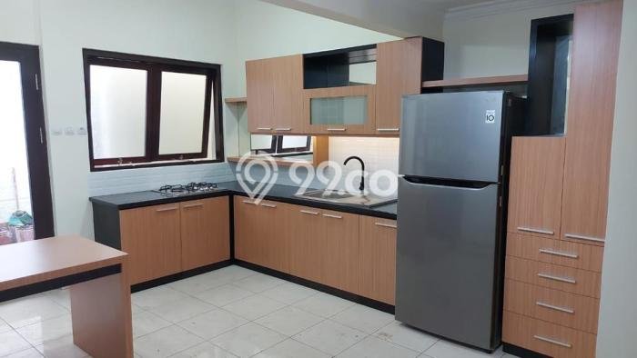 Hunian Nyaman Asri 2 KT Siap Huni di Kota Baru Parahyangan Bandung Hunian Nyaman Asri 2 KT Siap Huni di Kota Baru Parahyangan Bandung