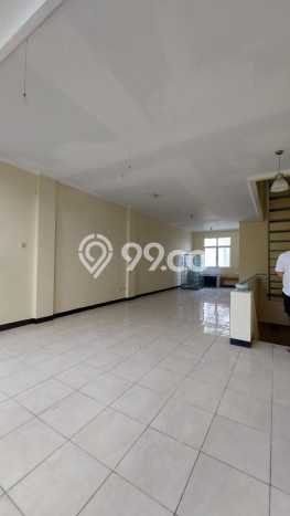 LOKASI STRATEGIS! Ruko Kawasan Kota Baru Parahyangan, Luas 110m², Kawasan Ramai, Ready Bisnis LOKASI STRATEGIS! Ruko Kawasan Kota Baru Parahyangan, Luas 110m², Kawasan Ramai, Ready Bisnis
