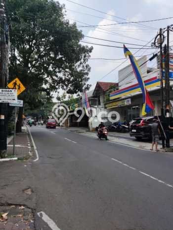 Ruko Strategis di Sarijadi, Luas 176m², Area Bisnis, Tingkat Keramaian Tinggi Ruko Strategis di Sarijadi, Luas 176m², Area Bisnis, Tingkat Keramaian Tinggi