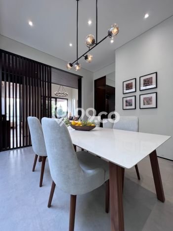 LISTING BARU! Rumah Premium di Kota Baru Parahyangan, LT 160m² LB 120m² LISTING BARU! Rumah Premium di Kota Baru Parahyangan, LT 160m² LB 120m²