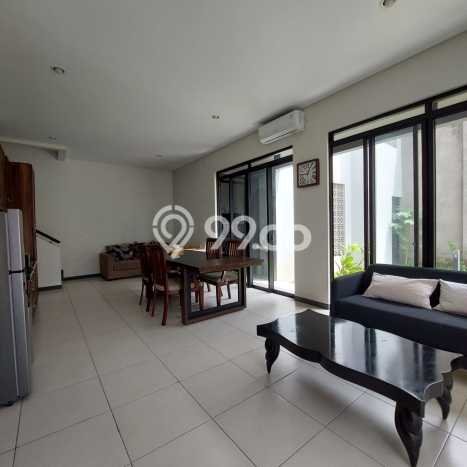 Disewakan! Rumah 4 Kamar Tidur &
3 Kamar Mandi di Kota Baru Parahyangan, Bandung Disewakan! Rumah 4 Kamar Tidur &
3 Kamar Mandi di Kota Baru Parahyangan, Bandung