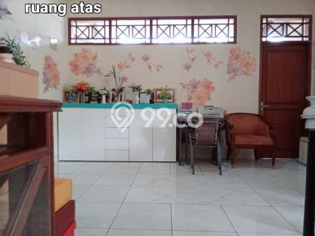 Rumah Luxury Modern Siap Huni di Rempoa Tangerang Selatan Rumah Luxury Modern Siap Huni di Rempoa Tangerang Selatan