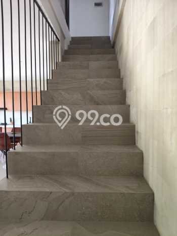 FOR SALE! Vila Kawasan , Area 100m2m², Posisi Strategis FOR SALE! Vila Kawasan , Area 100m2m², Posisi Strategis