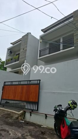 Rumah Minimalis 3 Kamar LT 100m2 di Sading Rumah Minimalis 3 Kamar LT 100m2 di Sading