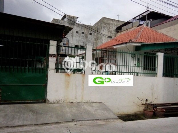 For Sale Hunian Elegan Cozy di Jakarta Barat For Sale Hunian Elegan Cozy di Jakarta Barat