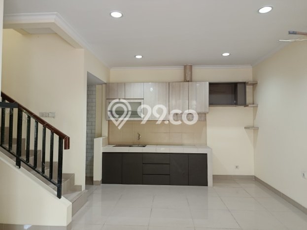 For Sale Hunian Rumah Terawat 3 Kamar di Gading Serpong, Tangerang For Sale Hunian Rumah Terawat 3 Kamar di Gading Serpong, Tangerang