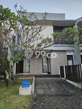 Ready to Use! Luxury House LT 120m2 Desain Elegan di BSD City Ready to Use! Luxury House LT 120m2 Desain Elegan di BSD City