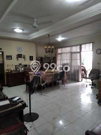 Hunian Elit LB 280m2 Siap Huni Desain Elegan di Warung Buncit, Jakarta Selatan Hunian Elit LB 280m2 Siap Huni Desain Elegan di Warung Buncit, Jakarta Selatan